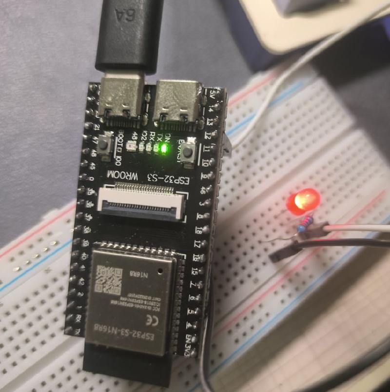 Featured image of post 【第一块开发板】记录esp32s3wroom在platformIO的配置与点亮LED